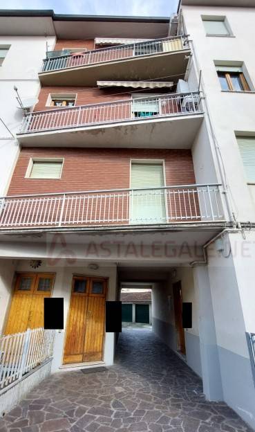 appartamento in vendita ad Empoli in zona Pontorme