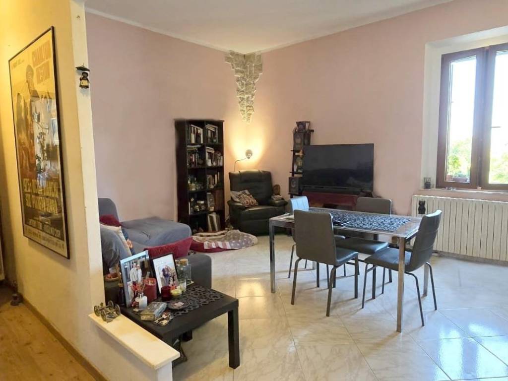 appartamento in vendita ad Empoli in zona Brusciana