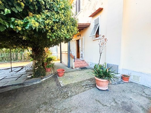 appartamento in vendita ad Empoli in zona Brusciana
