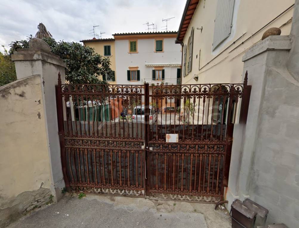 quadrivano in vendita ad Empoli in zona Pontorme