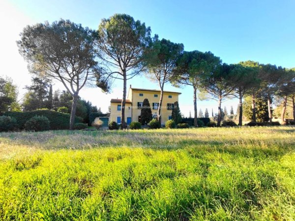 casa indipendente in vendita ad Empoli in zona Corniola