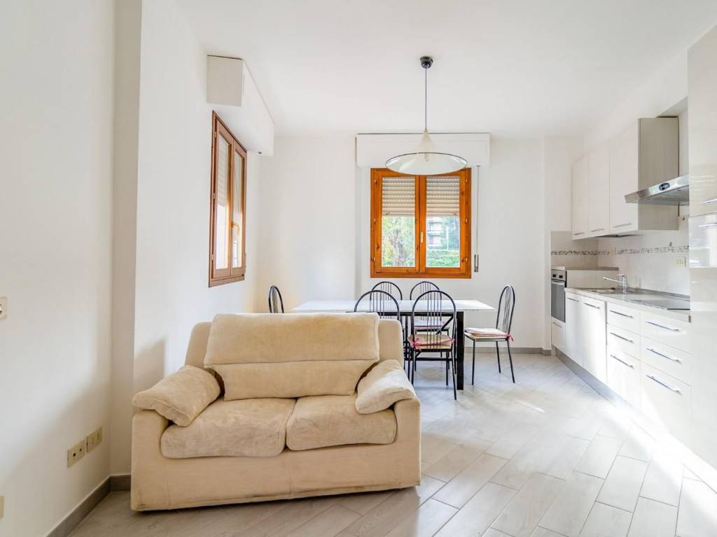 appartamento in vendita ad Empoli in zona Serravalle