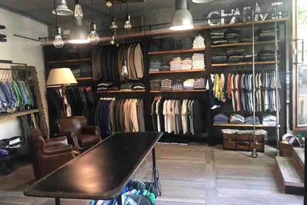 locale commerciale in vendita ad Empoli in zona Centro Storico