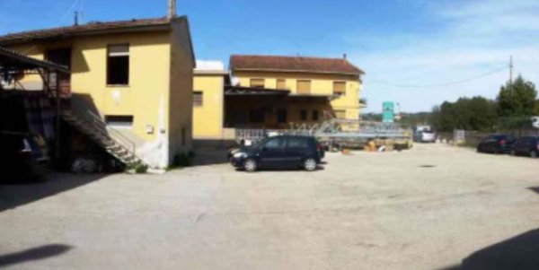 appartamento in vendita ad Empoli in zona Villanuova