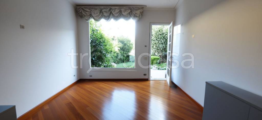 casa indipendente in vendita ad Empoli