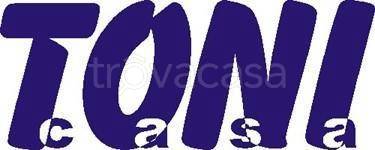 negozio in vendita ad Empoli in zona Serravalle