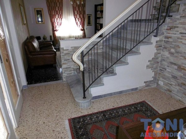 casa indipendente in vendita ad Empoli