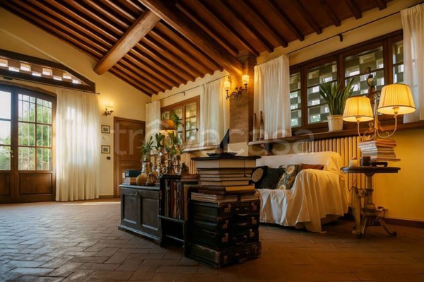 casa indipendente in vendita ad Empoli in zona Ponzano