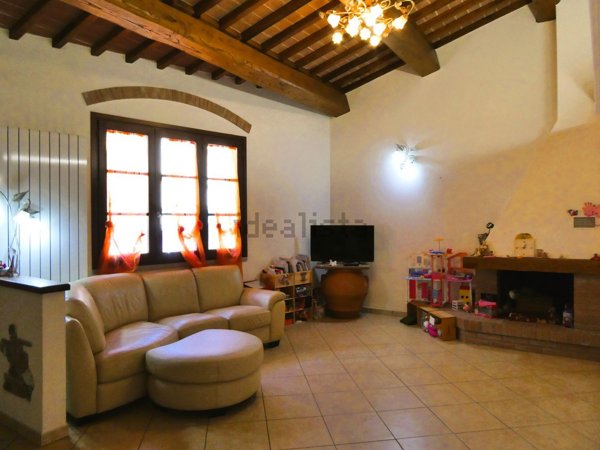 appartamento in vendita ad Empoli in zona Villanuova