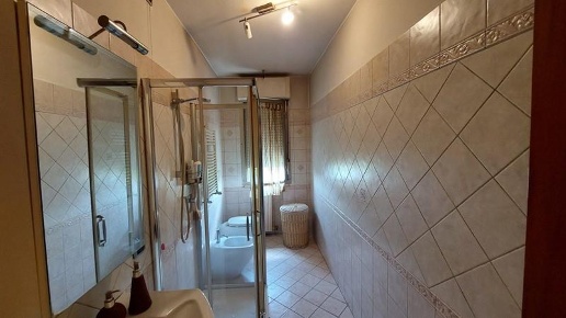 appartamento in vendita ad Empoli in zona Serravalle