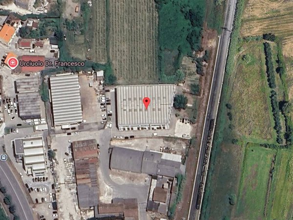 ufficio in vendita ad Empoli in zona Osteria Bianca