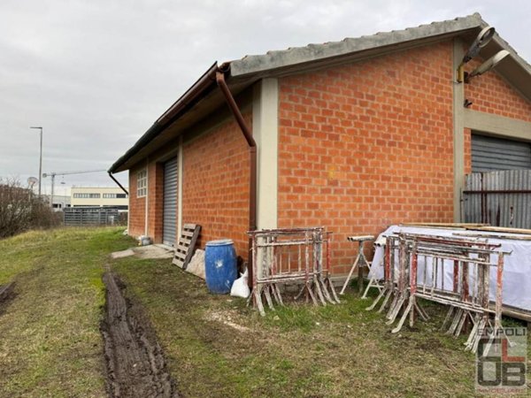 locale di sgombero in vendita ad Empoli