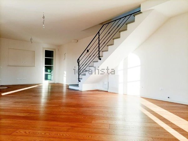 casa indipendente in vendita ad Empoli