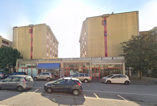 negozio in vendita ad Empoli