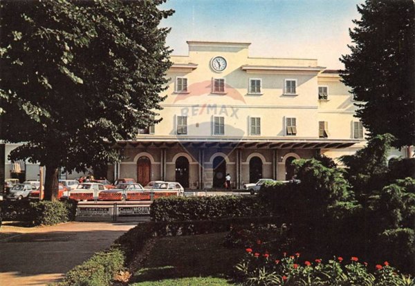 negozio in vendita ad Empoli