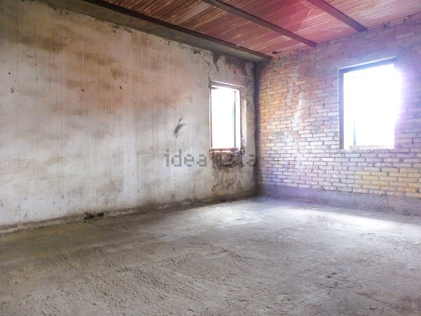 appartamento in vendita ad Empoli in zona Fontanella