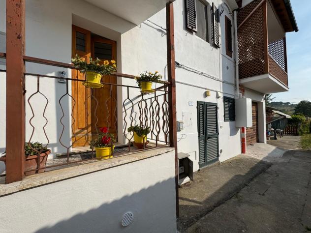 casa semindipendente in vendita ad Empoli in zona Centro Storico