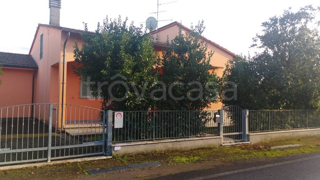 casa indipendente in vendita ad Empoli in zona Marcignana
