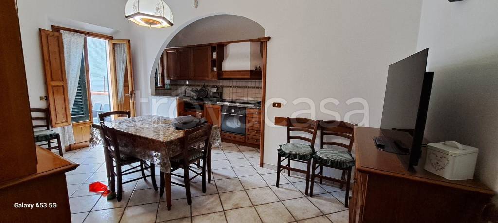 casa indipendente in vendita ad Empoli in zona Ponzano