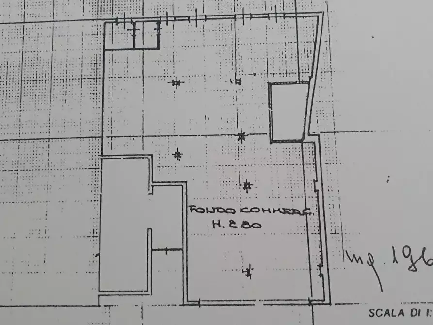 locale commerciale in vendita ad Empoli