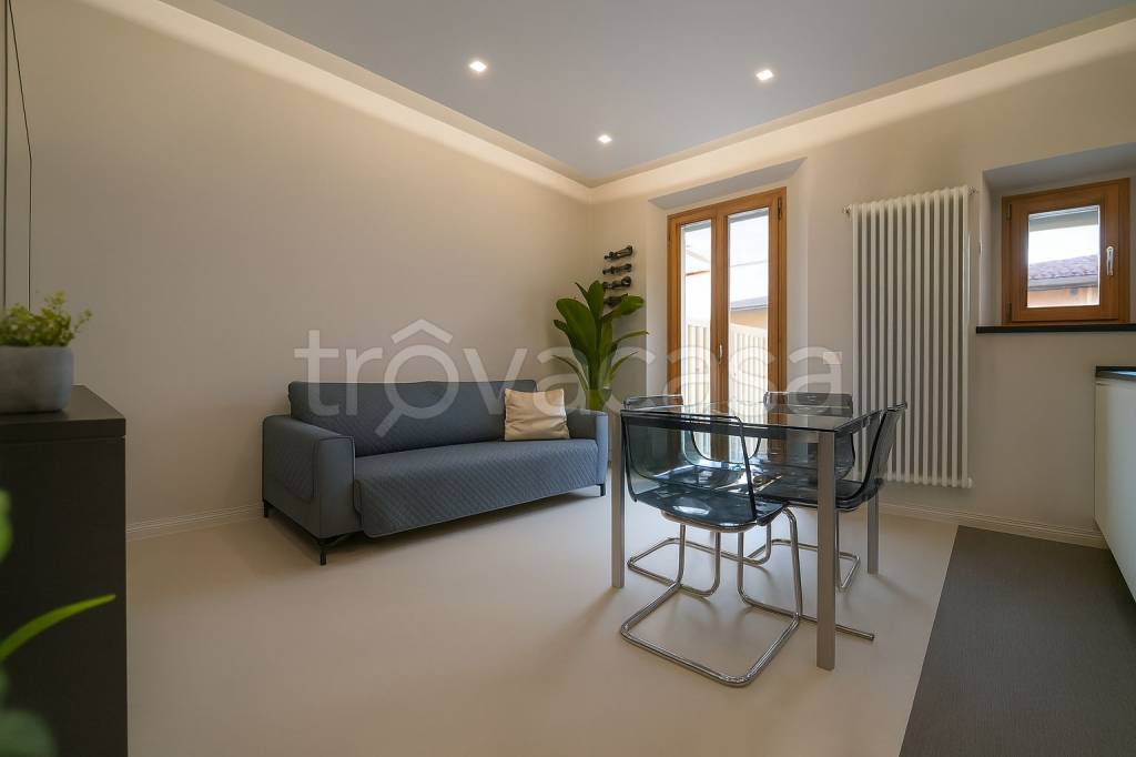 appartamento in vendita ad Empoli in zona Pozzale