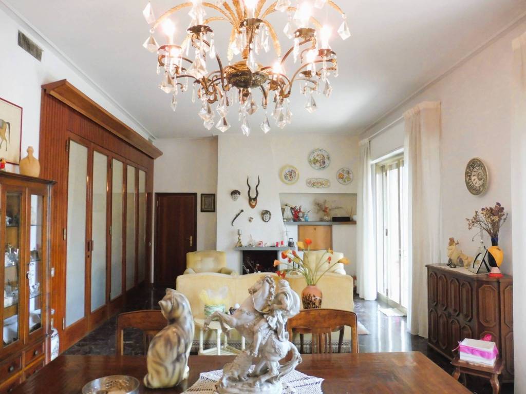 casa indipendente in vendita ad Empoli in zona Pontorme
