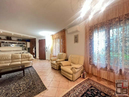 appartamento in vendita ad Empoli in zona Serravalle
