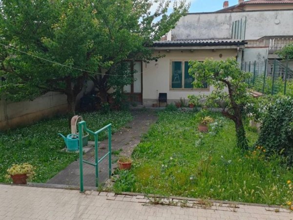 casa indipendente in vendita ad Empoli