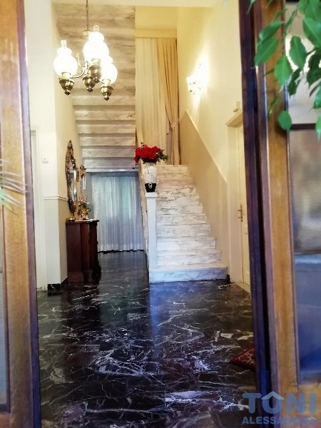 casa indipendente in vendita ad Empoli