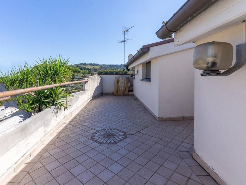 appartamento in vendita ad Empoli in zona Cortenuova