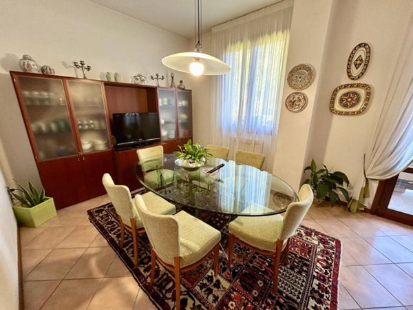 casa indipendente in vendita ad Empoli in zona Corniola