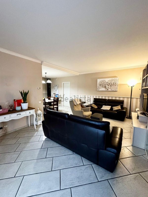 appartamento in vendita ad Empoli in zona Villanuova