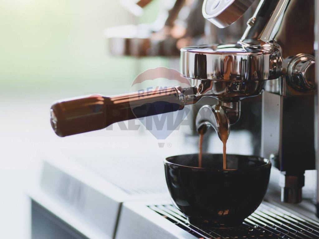 negozio in vendita ad Empoli