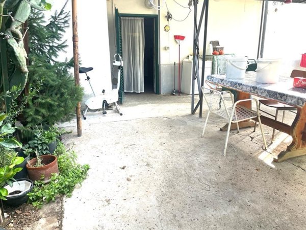 casa indipendente in vendita ad Empoli in zona Cortenuova