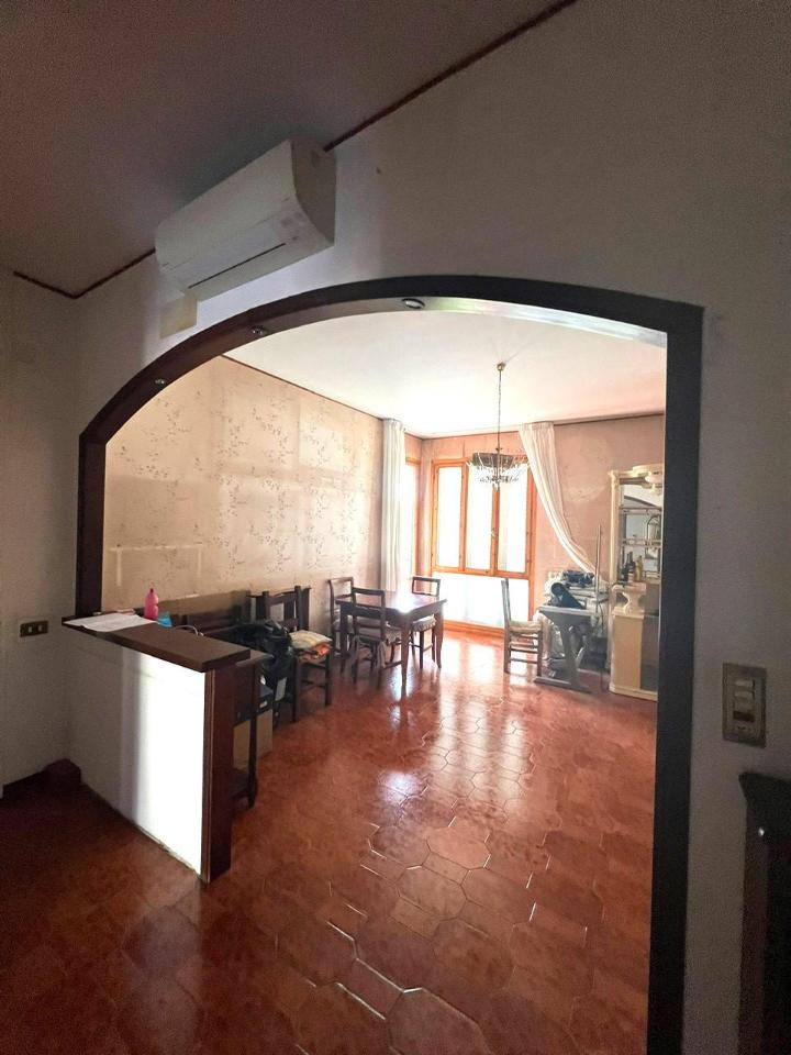 appartamento in vendita ad Empoli in zona Serravalle
