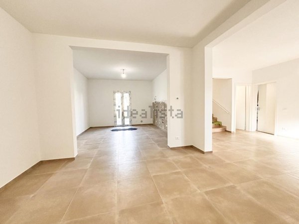 casa indipendente in vendita ad Empoli in zona Centro Storico