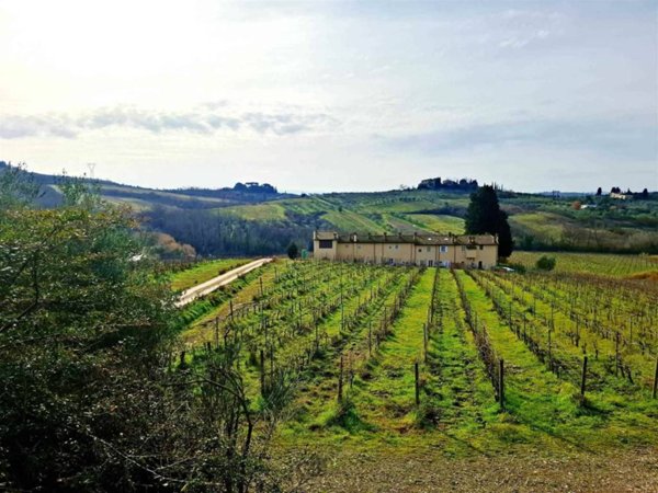 casa indipendente in vendita ad Empoli in zona Villanuova