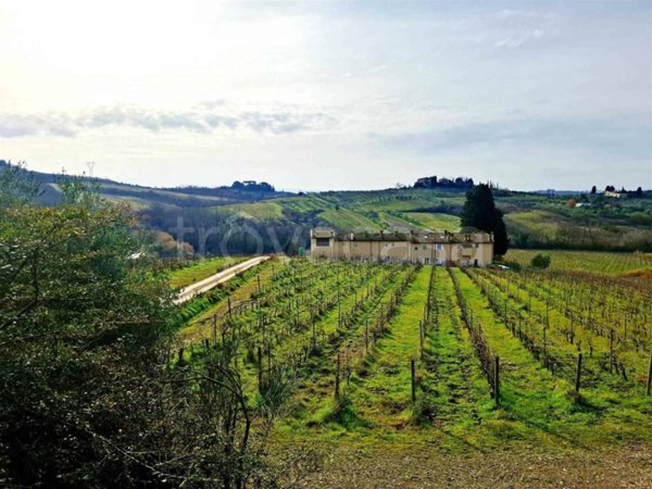 casa indipendente in vendita ad Empoli in zona Villanuova
