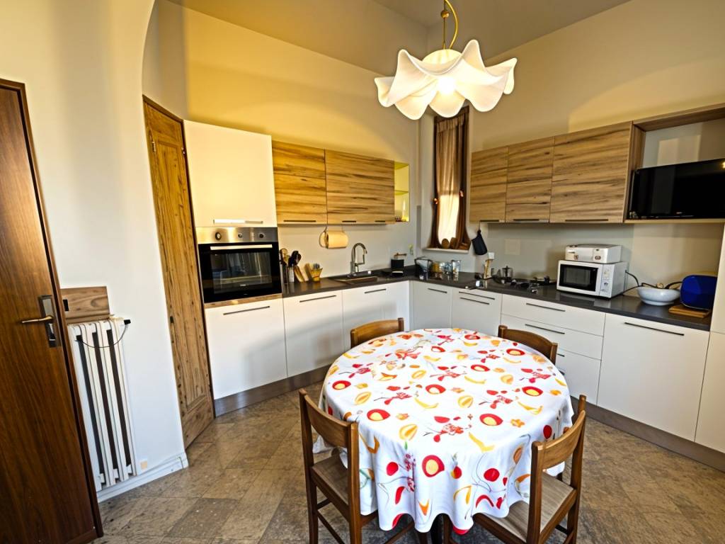 appartamento in vendita ad Empoli in zona Serravalle