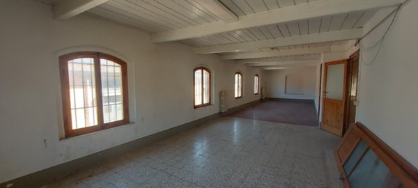 locale di sgombero in vendita ad Empoli in zona Sant'Andrea