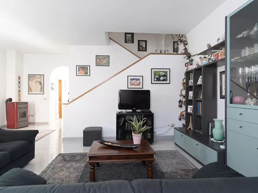 casa indipendente in vendita ad Empoli in zona Marcignana