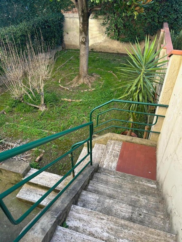 casa indipendente in vendita ad Empoli