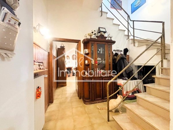 appartamento in vendita ad Empoli in zona Ponzano