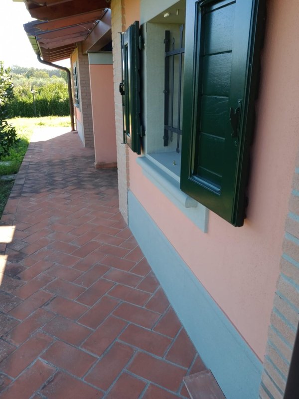 casa indipendente in vendita ad Empoli in zona Centro Storico