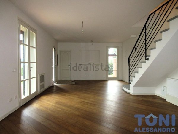 casa indipendente in vendita ad Empoli