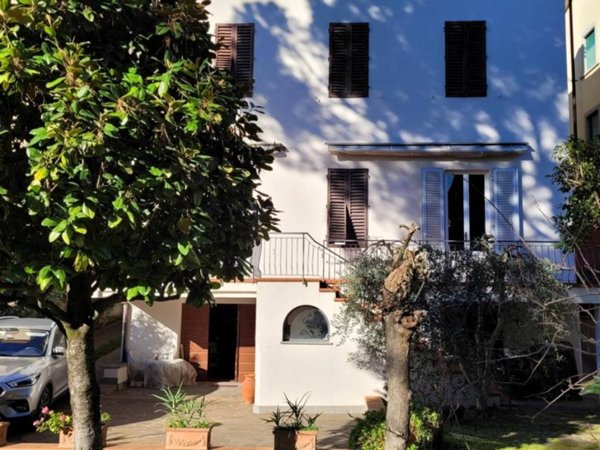 casa indipendente in vendita ad Empoli