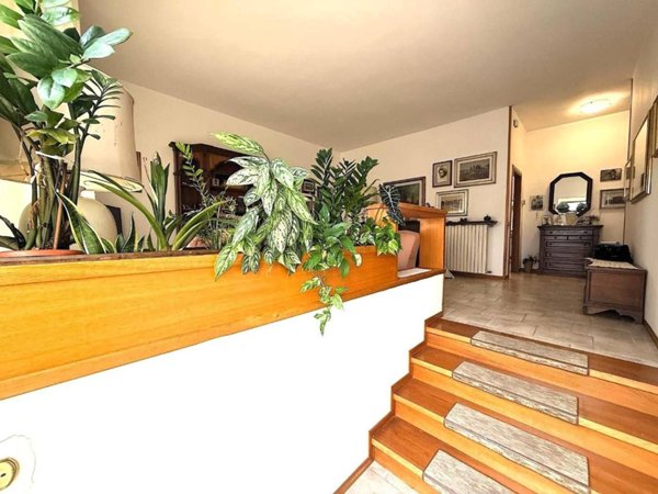 appartamento in vendita ad Empoli in zona Serravalle