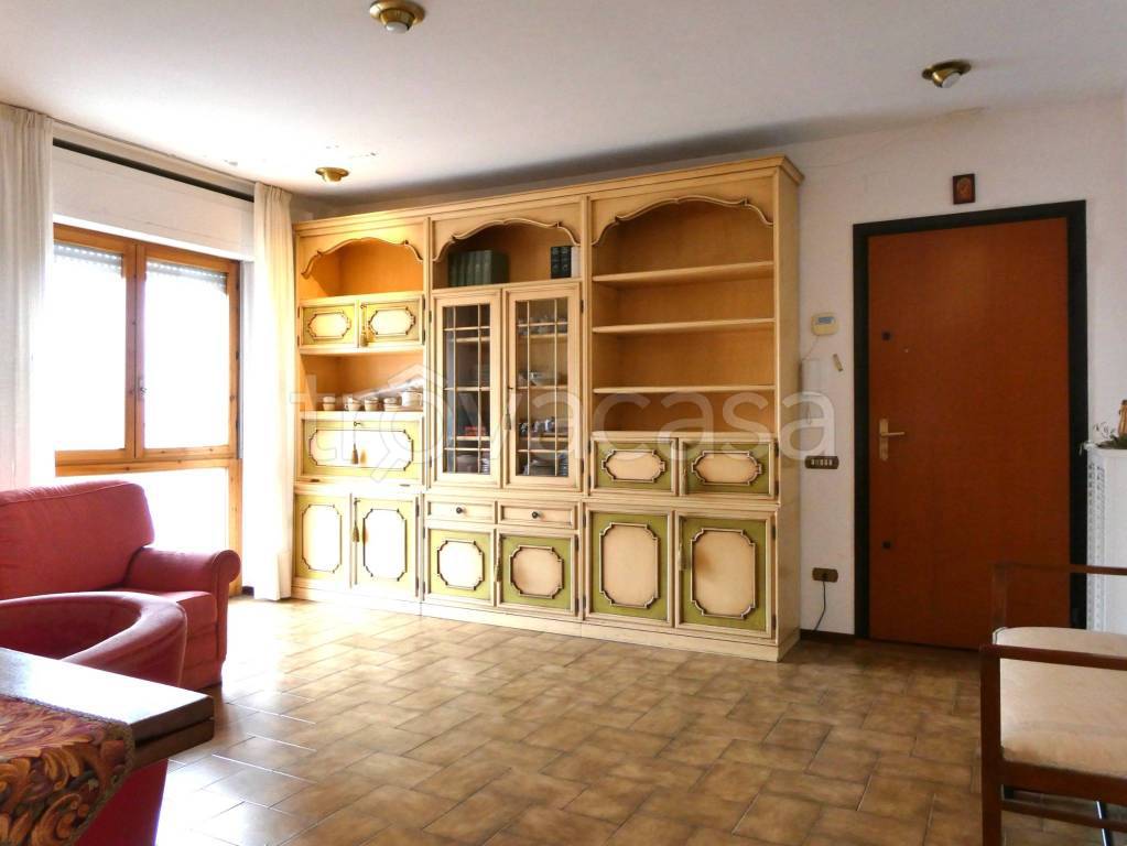 appartamento in vendita ad Empoli in zona Serravalle