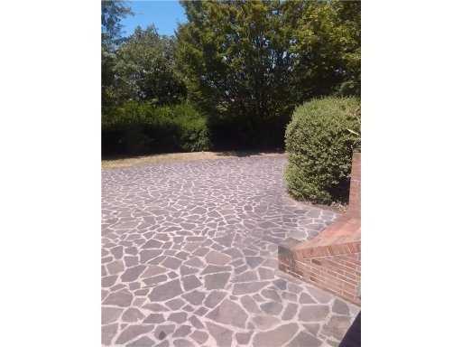 casa indipendente in vendita ad Empoli in zona Corniola