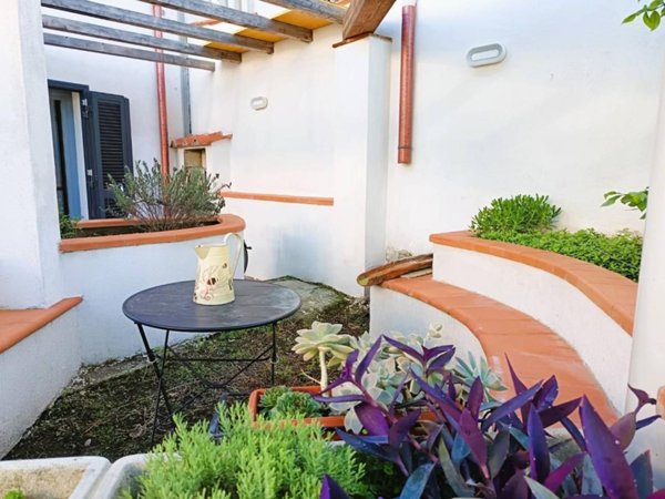 appartamento in vendita ad Empoli in zona Pozzale